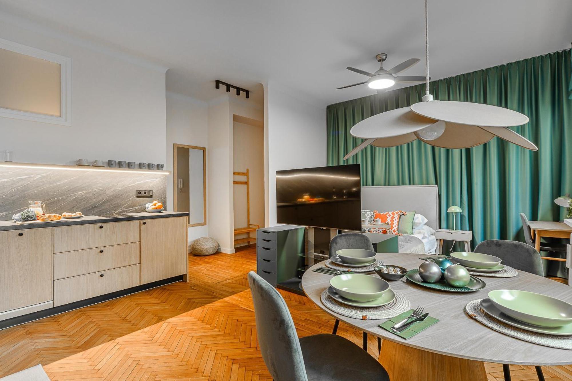 P&O Apartments Wiejska I Варшава Екстер'єр фото
